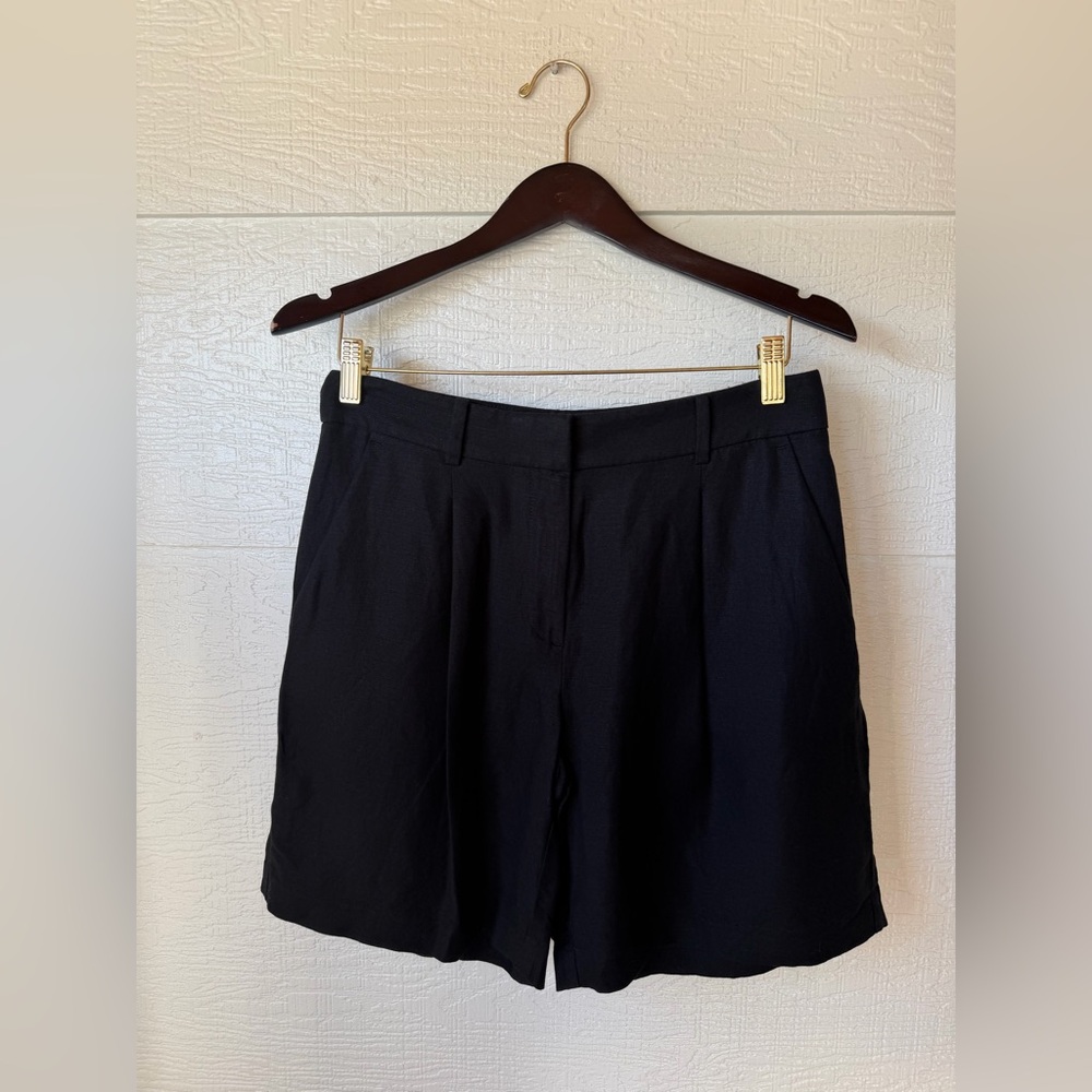 NWT LOFT Linen Blend Shorts Black Size 2 8” Inseam